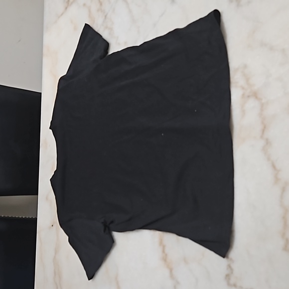 Versace t shirt - Picture 4 of 4